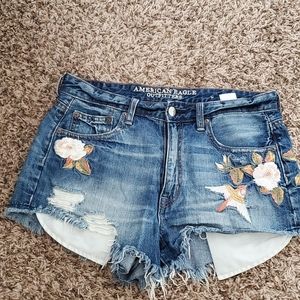 American Eagle embroidered festival shorts